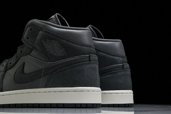 WMNS Air Jordan Mid SE  FJ3448-001
