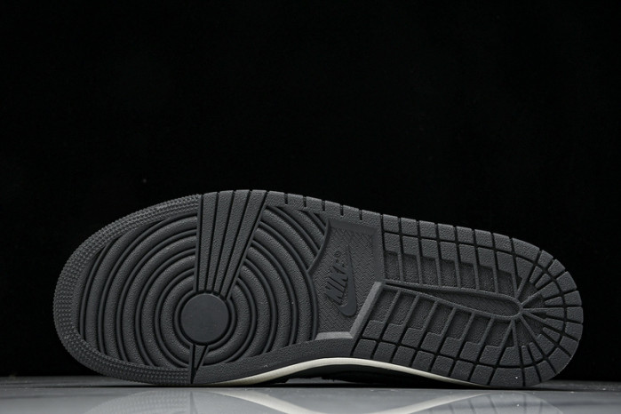 WMNS Air Jordan Mid SE  FJ3448-001