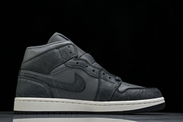 WMNS Air Jordan Mid SE  FJ3448-001