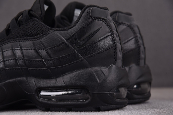 Nk Air Max 95 Recraft Triple Black (GS)  CJ3906-001