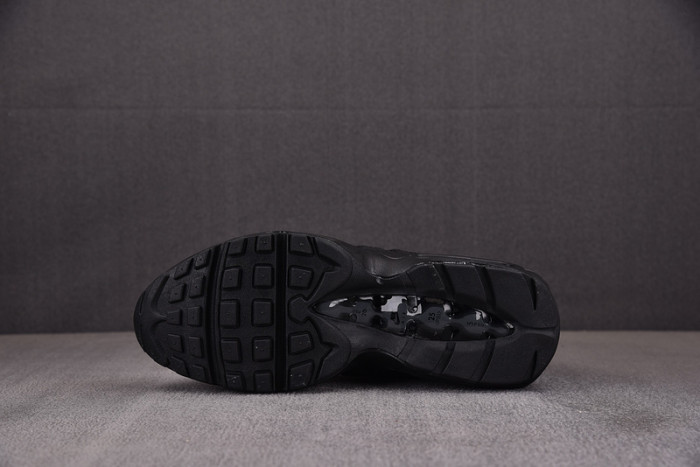 Nk Air Max 95 Recraft Triple Black (GS)  CJ3906-001