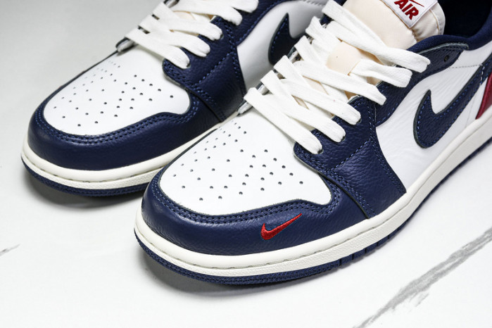 Air Jordan 1 Low  HQ2993-100