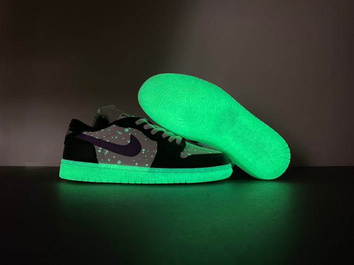 Air Jordan 1 Retro Low  HF0410-001