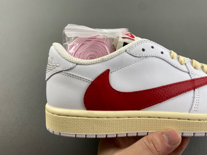 Travis Scott x Air Jordan  CQ4277-113