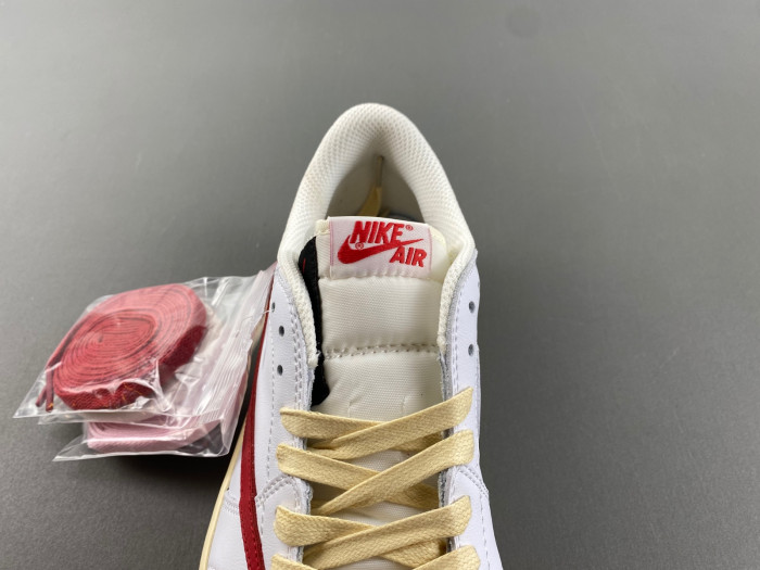Travis Scott x Air Jordan  CQ4277-113
