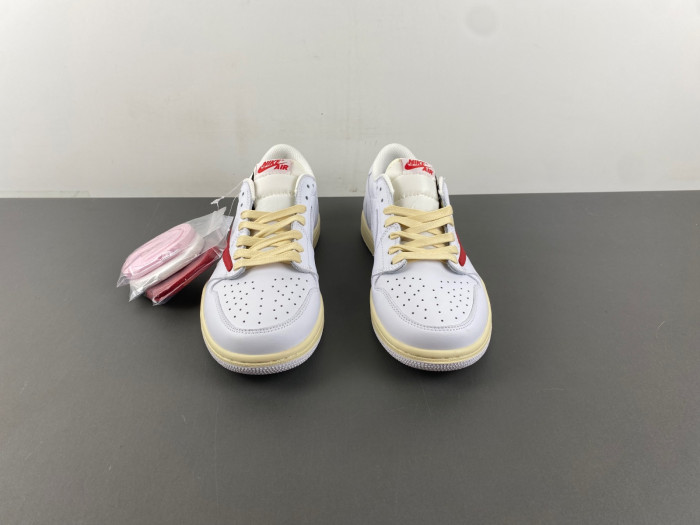 Travis Scott x Air Jordan  CQ4277-113