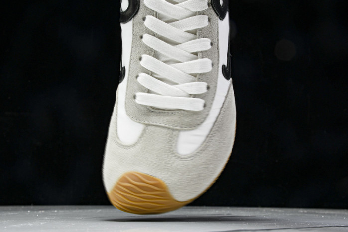 LOEWEE SNEAKERS