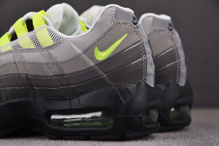 Nk Air Max 95 OG Neon  554970-071