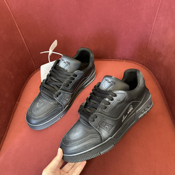 L&V SNEAKERS