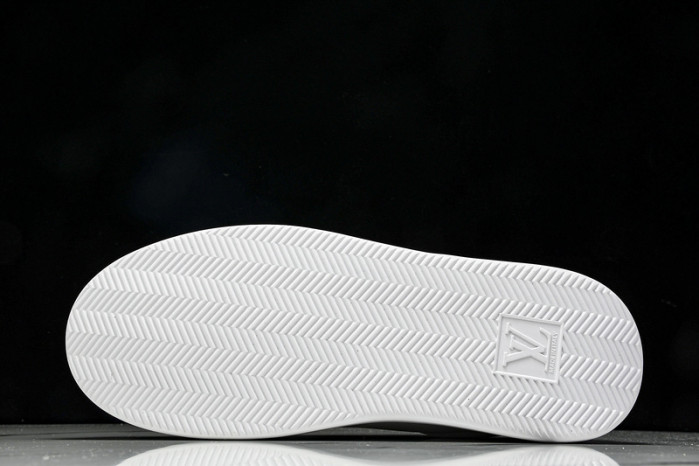 L&V SNEAKERS