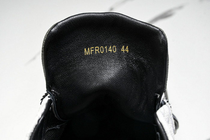 L&V SNEAKERS