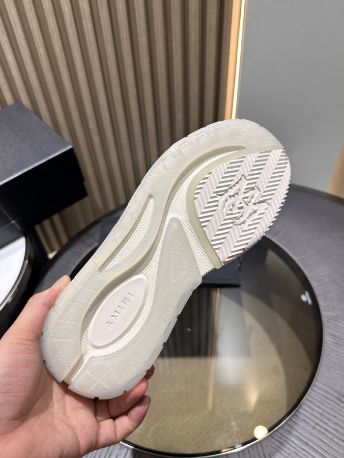 AM1R1 SNEAKERS