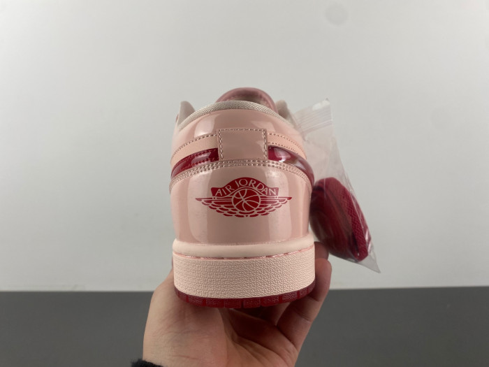 Air Jordan 1 Retro Low  HF3174-600