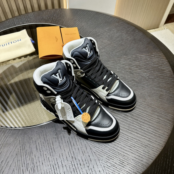 L&V SNEAKERS