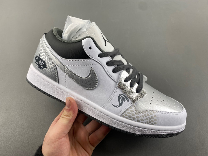 Air Jordan 1 Low 553558-152,