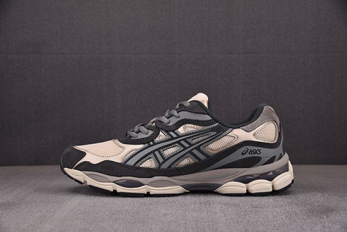As*ic*ss shoes