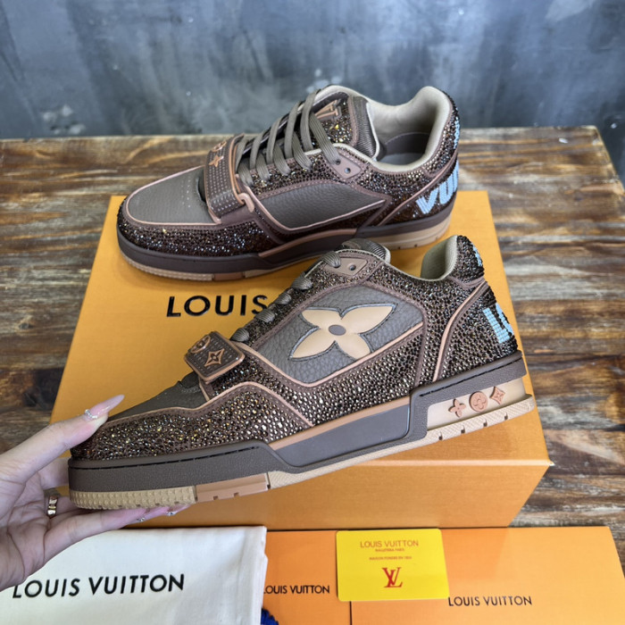 L&V SNEAKERS
