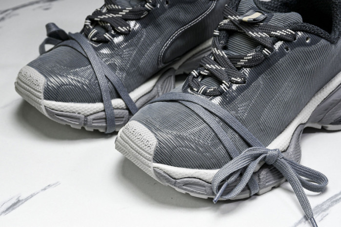 BLEN  Phantom Sneaker