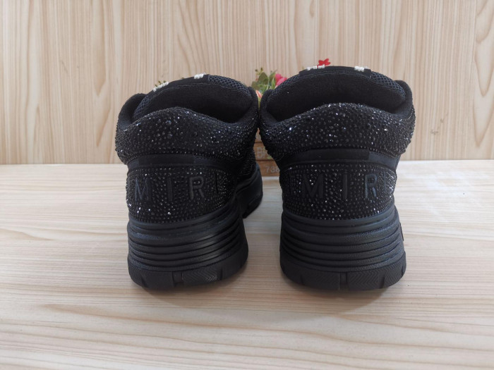 AM1R1 SNEAKERS